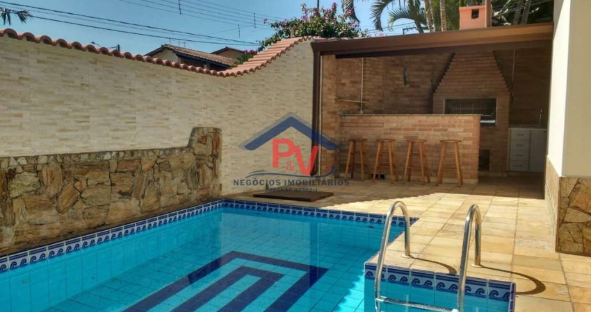 Casa 2 dormitórios para Locação em Atibaia, Jardim do Lago, 2 dormitórios, 1 suíte, 2 banheiros, 2 vagas