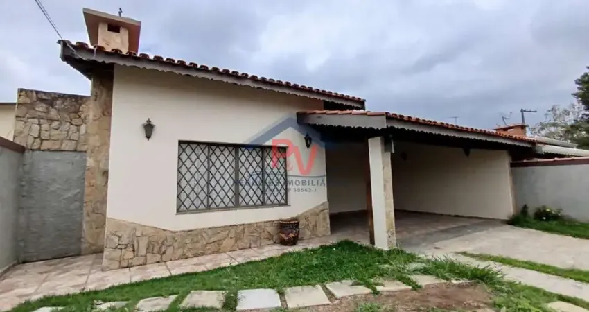 Casa térrea para locação em atibaia, loteamento jardim morumbi, 3 dormitórios, 1 suíte, 3 banheiros, 3 vagas