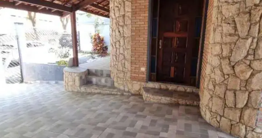 Casa 4 dormitórios ou + para Venda em Atibaia, Jardim do Lago, 4 dormitórios, 2 suítes, 4 banheiros, 4 vagas