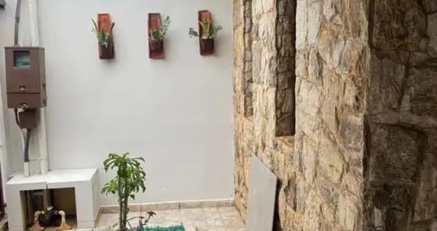 Casa 3 dormitórios para Locação em Atibaia, Jardim Alvinópolis II, 3 dormitórios, 1 suíte, 2 banheiros, 1 vaga