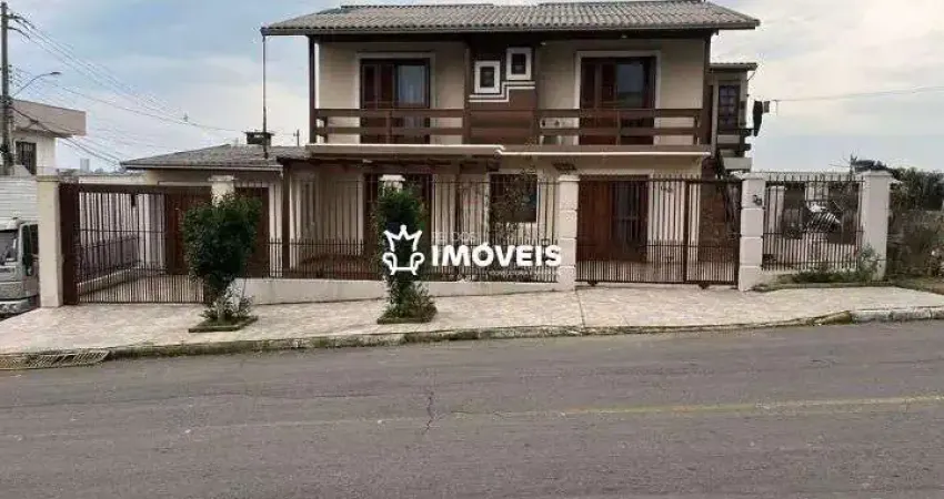 Excelente casa de alvenaria com 2 pisos no Bairro Esplanada com 152,93m² de área