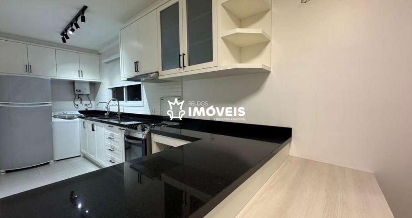 APARTAMENTO SEMIMOBILIADO  02 DORMITÓRIOS COM SACADA E CHURRASQUEIRA NO BAIRRO V