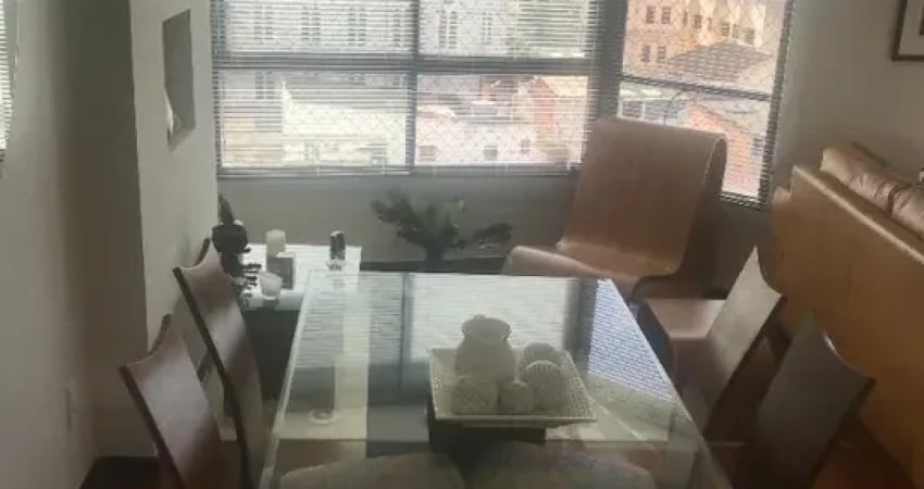 Apartamento reformado no Canela