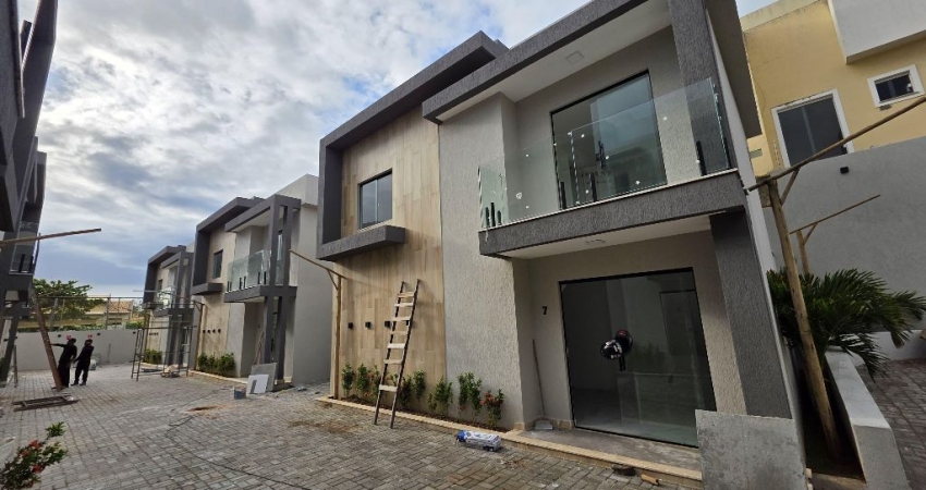 EXCELENTE CASA SOLTA EM CONDOMÍNIO FECHADO EM VILAS DO ATLÂNTICO / IPITANGA