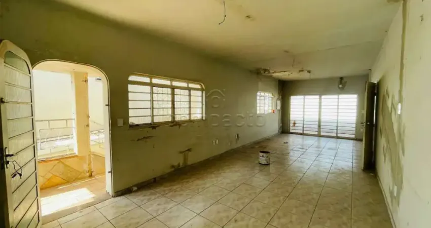 Casa com 4 quartos para alugar na Rua Doutor Coutinho Cavalcanti, Jardim América, São José do Rio Preto