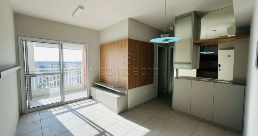 Apartamento com 2 Quartos (1 Suíte) para alugar - High Redentora