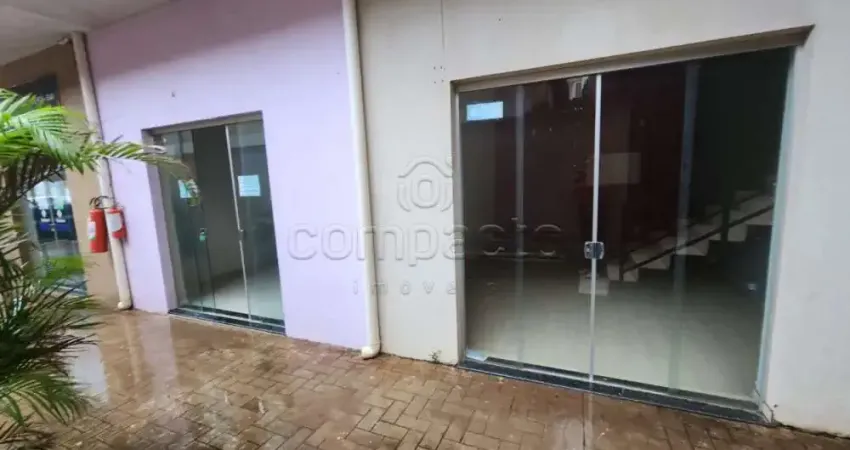 Sala comercial para alugar na Rua Armando de Sales de Oliveira, Centro, Mirassol