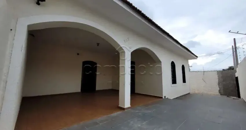Casa com 4 quartos para alugar na Rua Professor Francisco Felipe Caputo, Jardim Nazareth, São José do Rio Preto