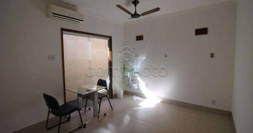 Sala comercial para alugar na Avenida Murchid Homsi, Vila Diniz, São José do Rio Preto