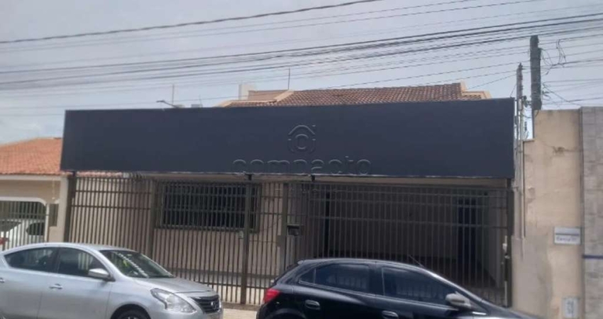 Casa com 3 quartos à venda na Vila Fioresi, São José do Rio Preto 