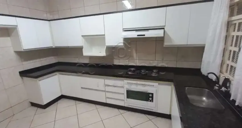 Casa com 3 quartos à venda no Centro (Engenheiro Schmitt), São José do Rio Preto 