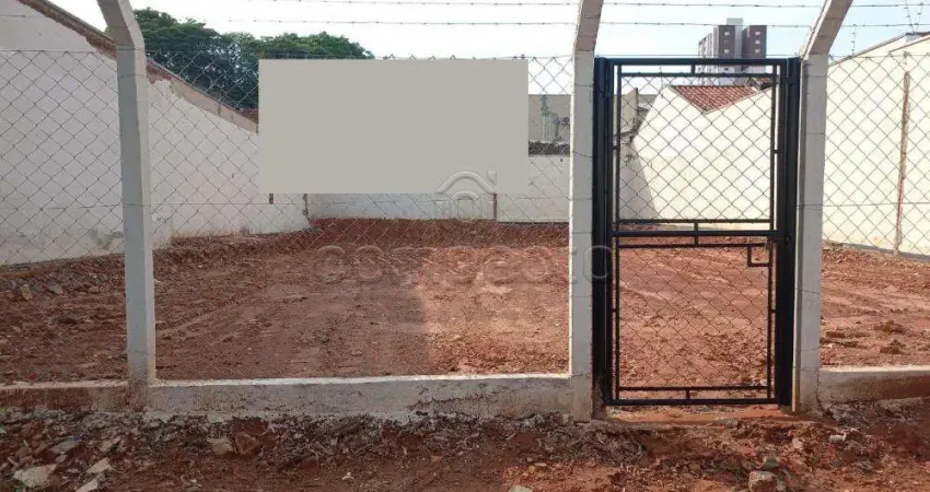 Terreno à venda na Vila Santa Cruz, São José do Rio Preto 