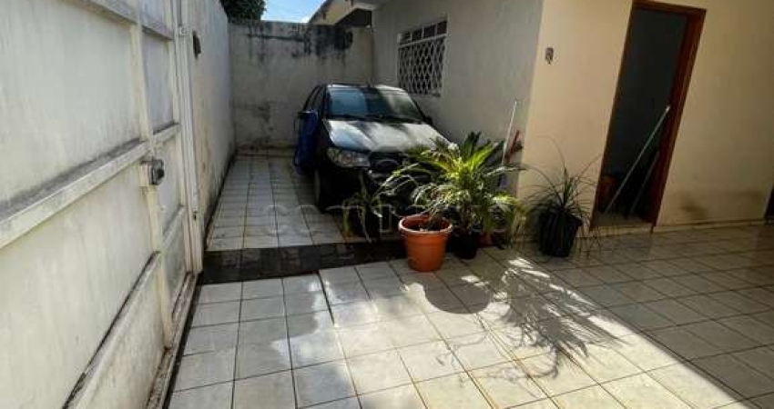 Casa com 3 quartos à venda no Conjunto Habitacional Cristo Rei, São José do Rio Preto 