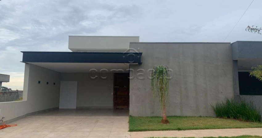 Casa Condomínio em Mirassol