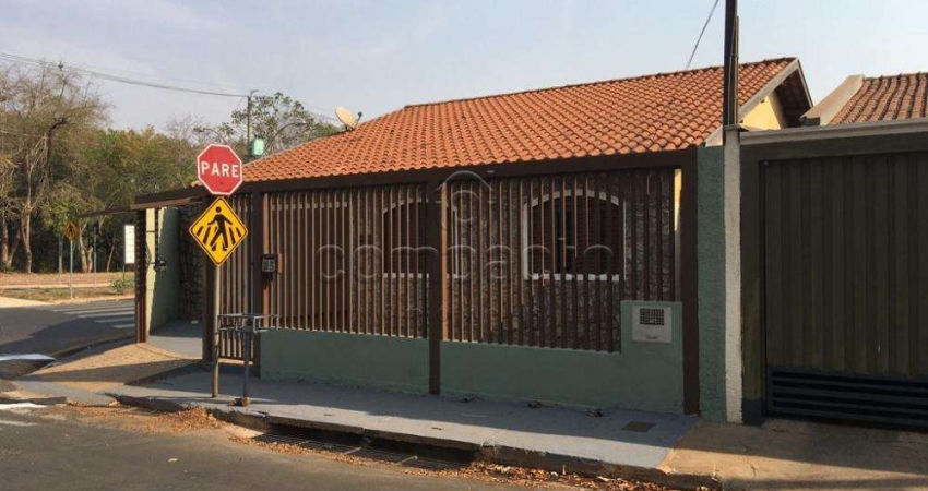 Casa com 3 quartos à venda no Conjunto Habitacional Cristo Rei, São José do Rio Preto 