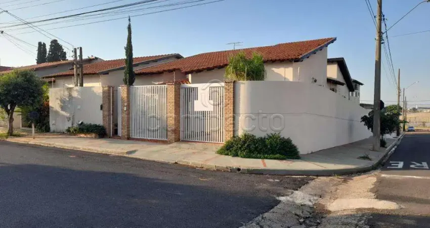 Casa com 3 quartos à venda no Jardim Marilú, Mirassol 