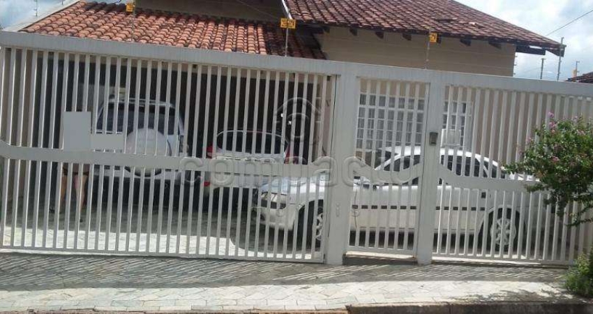 Casa com 3 quartos à venda na Vila Esplanada, São José do Rio Preto 