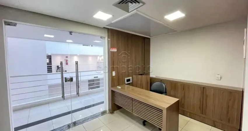 Comercial Sala/Loja Condomínio em São José do Rio Preto