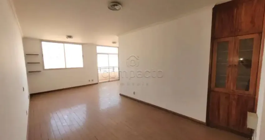 Apartamento com 3 quartos para alugar na Rua Luiz Antônio da Silveira, Boa Vista, São José do Rio Preto