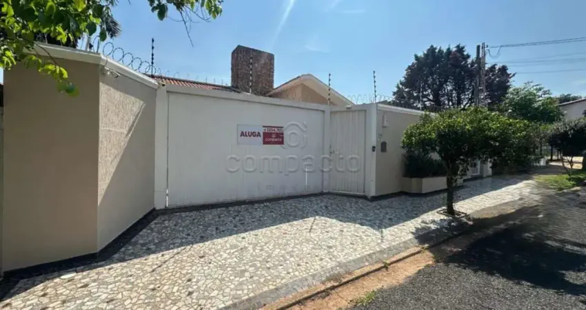 Casa com 4 quartos para alugar na Rua Professor Nelson Ibrahim Bento Lutaif, Jardim Tarraf, São José do Rio Preto