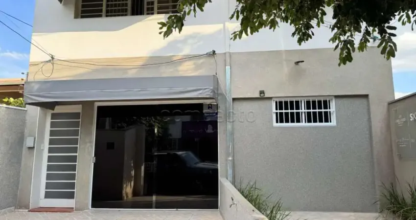 Apartamento com 3 quartos para alugar na Rua Ipiranga, Vila Curti, São José do Rio Preto