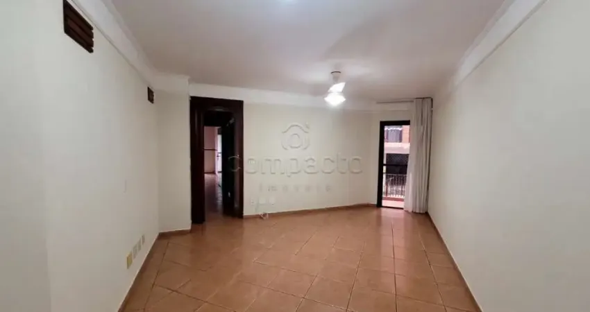 Apartamento com 3 quartos para alugar na Rua José Polachini Sobrinho, Jardim Urano, São José do Rio Preto