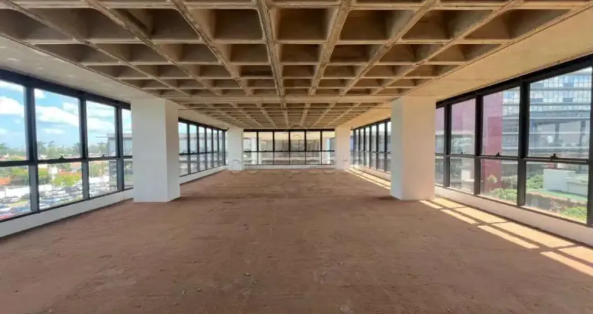 Comercial Sala/Loja Condomínio em São José do Rio Preto