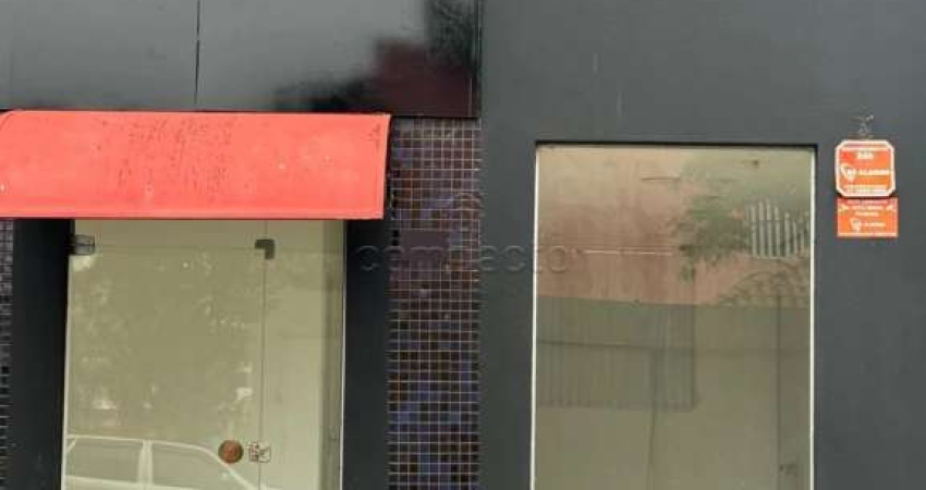 Ponto comercial para alugar na Rua Doutor Raul Silva, Vila Redentora, São José do Rio Preto