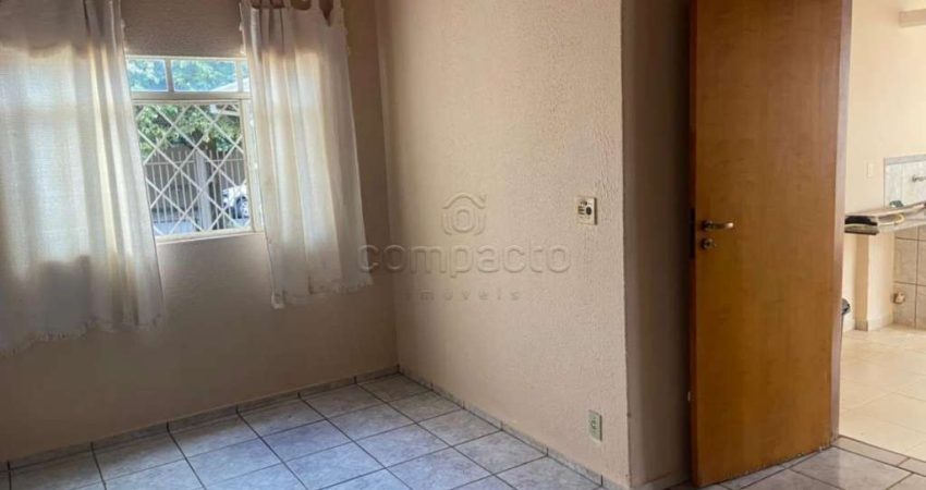 Casa com 3 quartos à venda no Jardim Caparroz, São José do Rio Preto 