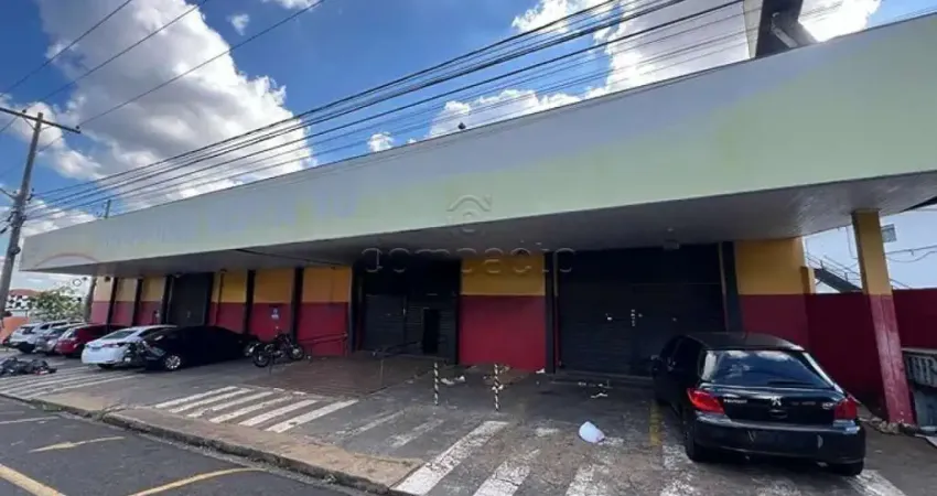 Barracão / Galpão / Depósito para alugar na Avenida Danilo Galeazzi, Jardim Caparroz, São José do Rio Preto
