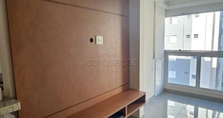*Apartamento Completo com Suíte e Sacada Gourmet!*