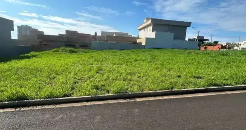 Terreno à venda no Village Provence, São José do Rio Preto