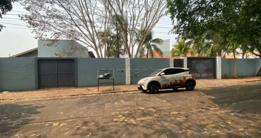 Comercial Casa em São José do Rio Preto