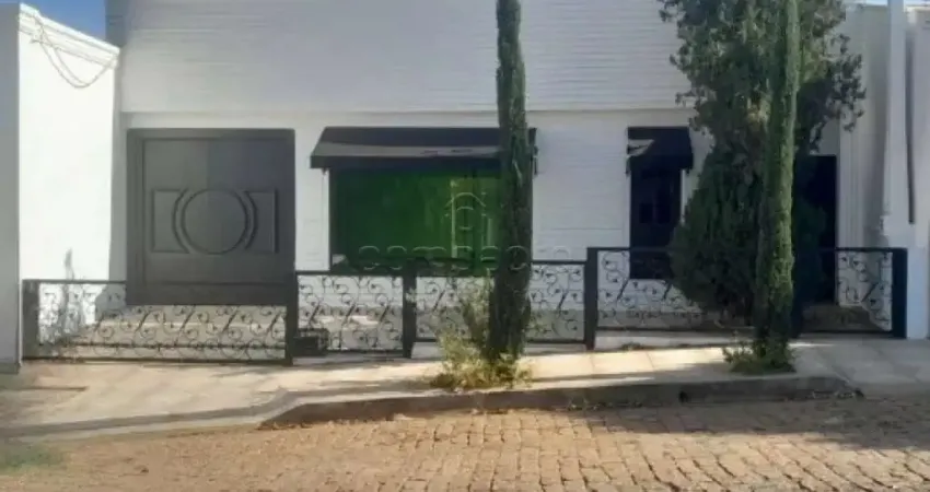Comercial Casa em São José do Rio Preto
