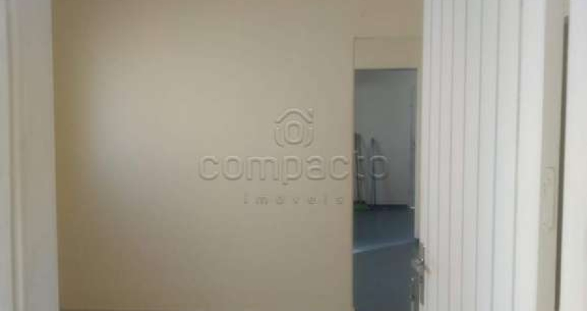 Comercial Casa em São José do Rio Preto