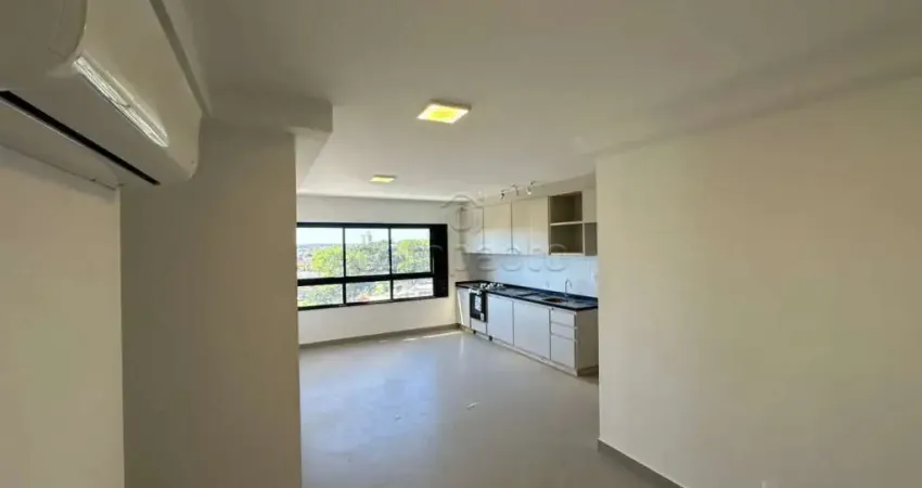 Apartamento com 3 quartos para alugar - Vila Sinibaldi