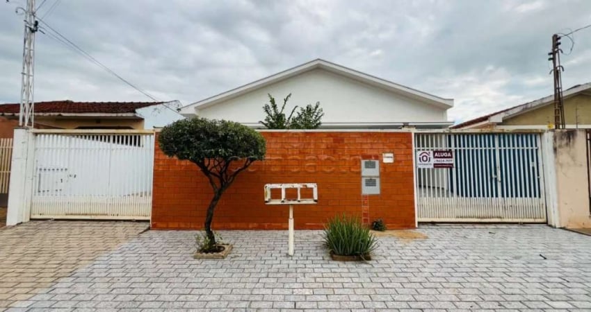 Casa com 3 quartos para alugar na Rua Chiquinha Rodrigues, Jardim dos Gomes, São José do Rio Preto