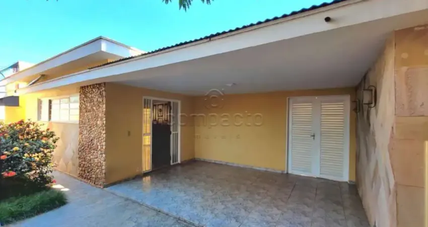 Casa com 3 quartos para alugar na Rua Doutor Coutinho Cavalcanti, Jardim América, São José do Rio Preto