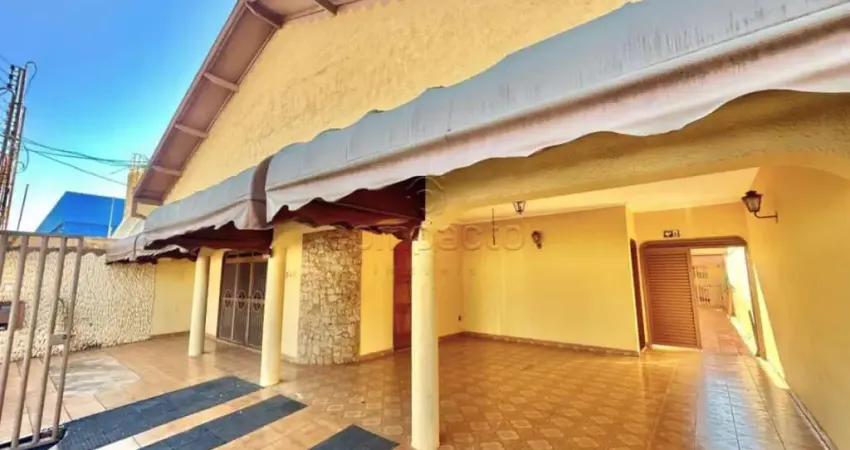 Casa com 3 quartos para alugar na Rua Haiti, Jardim América, São José do Rio Preto
