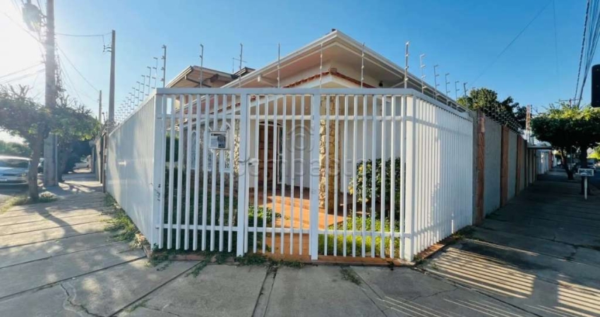 Casa comercial para alugar na Rua Independência, Boa Vista, São José do Rio Preto