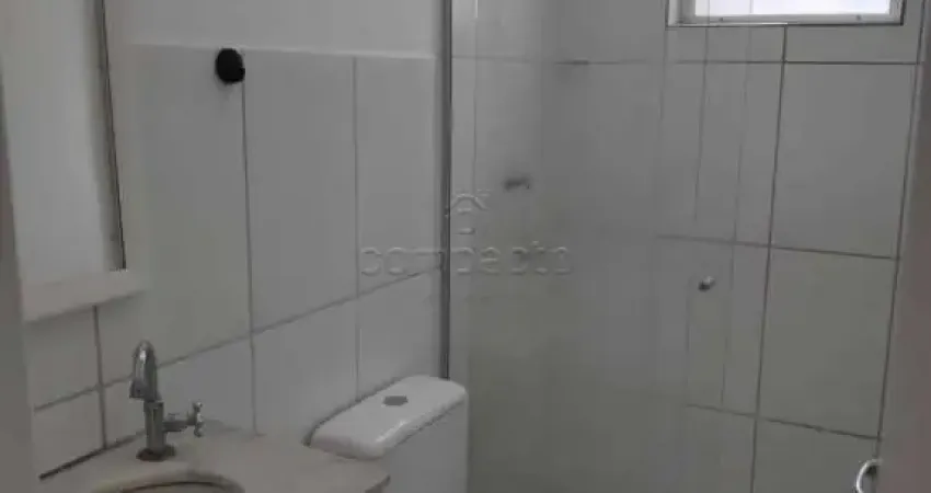 Apartamento térreo com 2 Quartos para alugar - Jardim Yolanda