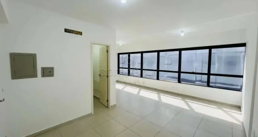 Comercial Sala/Loja Condomínio em São José do Rio Preto