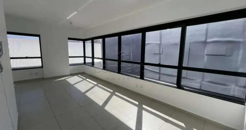 Comercial Sala/Loja Condomínio em São José do Rio Preto