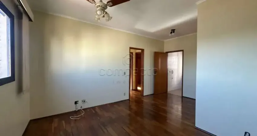 Apartamento com 2 quartos para alugar na Martinho Gonçalves, Vila Redentora, São José do Rio Preto