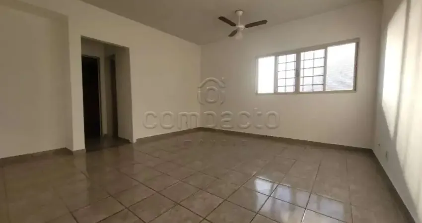 Apartamento com 2 quartos para alugar na Rua Santa Paula, Jardim Santa Lúcia, São José do Rio Preto