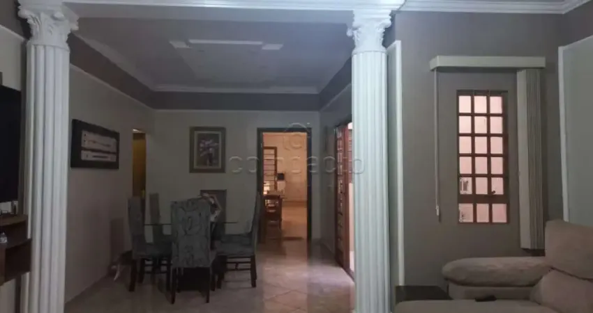 Casa com 3 quartos à venda no Jardim Urupês, São José do Rio Preto 
