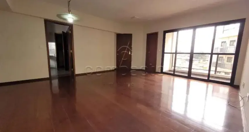 Apartamento com 3 quartos para alugar na Rua Luiz Antônio da Silveira, Boa Vista, São José do Rio Preto