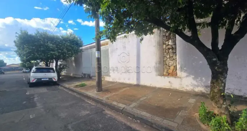 Casa com 3 quartos para alugar na Rua Pedro de Carvalho, Jardim Alto Alegre, São José do Rio Preto