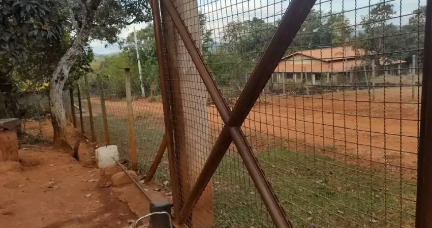 Terreno à venda no Parque do Girassol, Esmeraldas