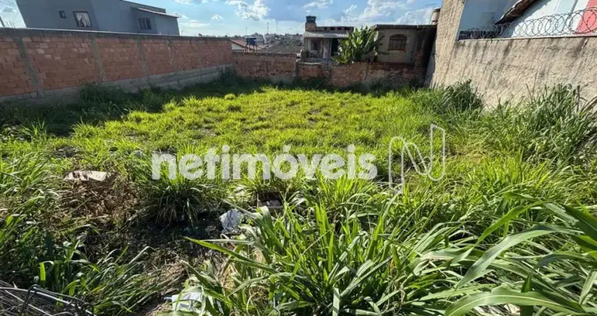 Terreno à venda na Rua Buenos Aires, Duque de Caxias, Betim